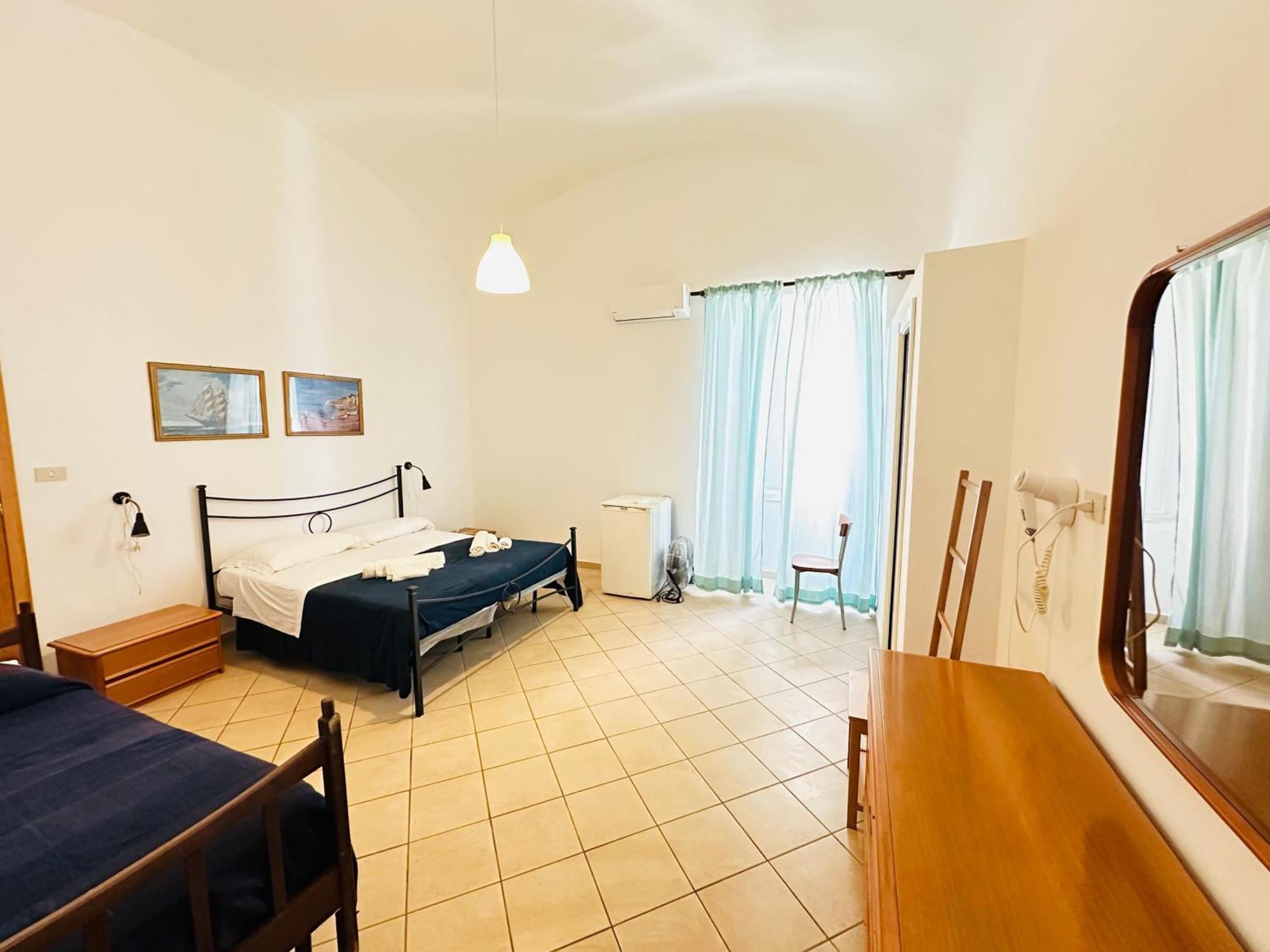 Clorinda - Immobilevante Ponza Dış mekan fotoğraf