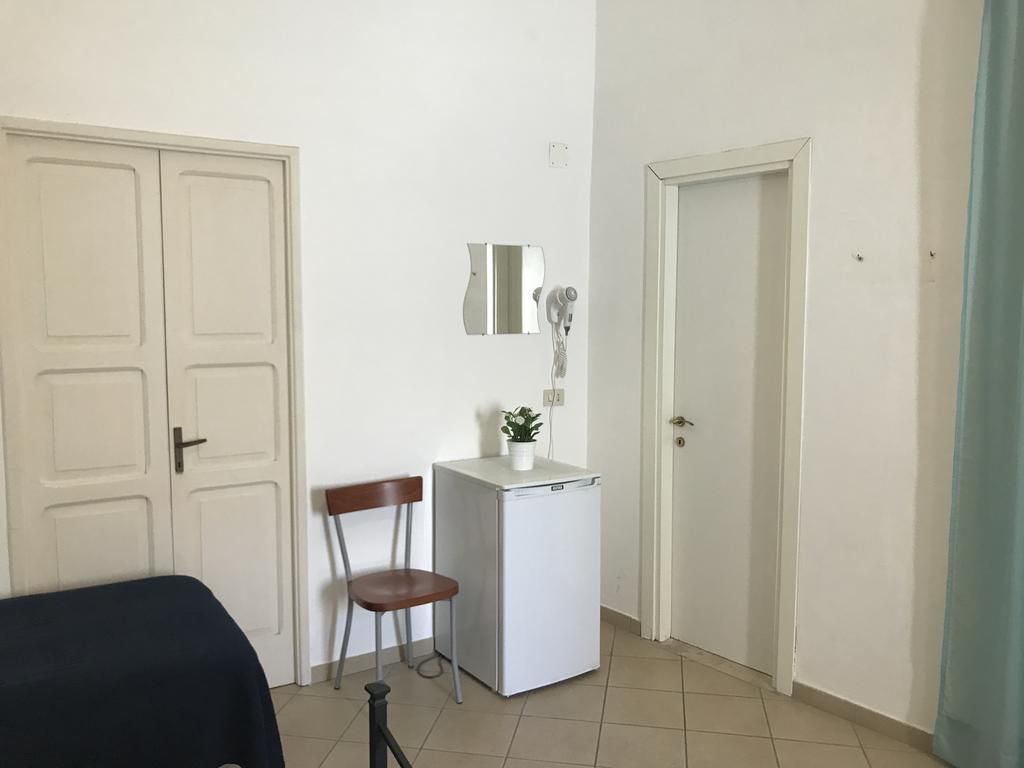 Clorinda - Immobilevante Ponza Dış mekan fotoğraf
